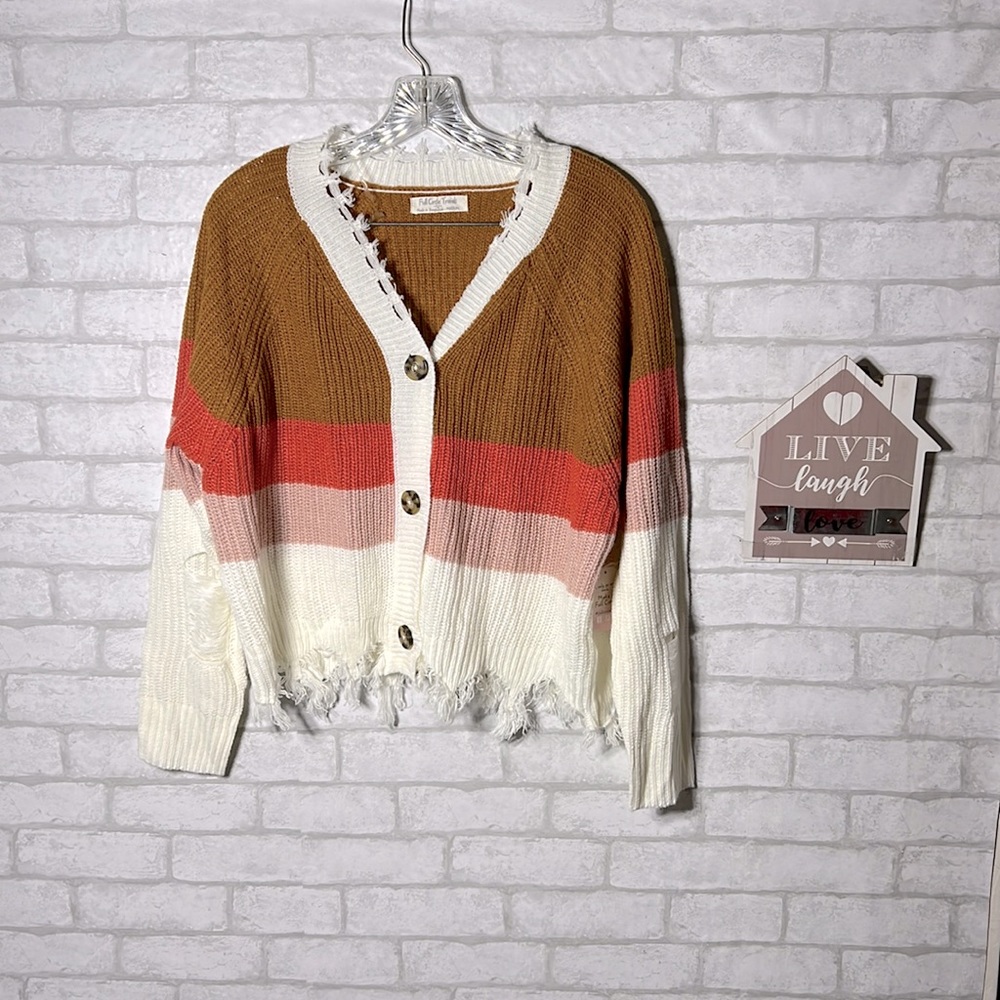 Full circle trends color block button front raw hem cardigan size Medium